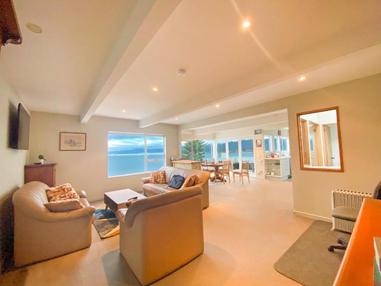 Roseneath Sea-view Haven Wellington - B&B Wellington
