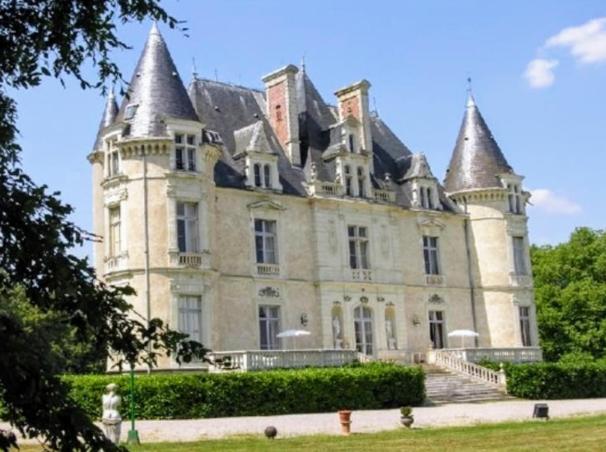 Château de Beauchamp en Sarthe - Ferienwohnung Villaines-la-Gonais