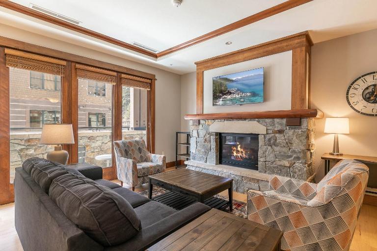 Iron Horse Lodge North 206 by East West Hospitality - Ferienwohnung Truckee