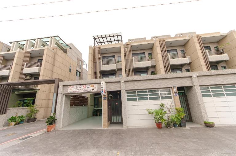 Happy House Homestay 花蓮民宿編號1114號 - B&B Hualien City