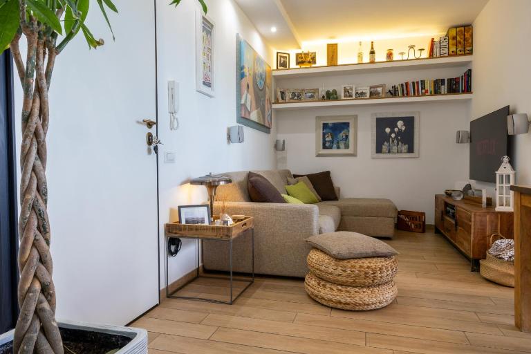 Belvedere Modern Apartment con parcheggio gratuito - B&B Roma