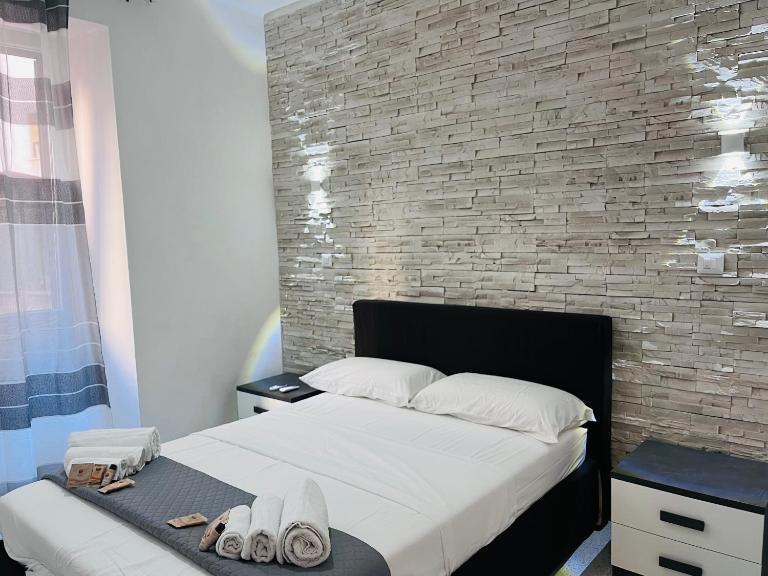 Apartment Colli [3m metro] - Bed and Breakfast Rome