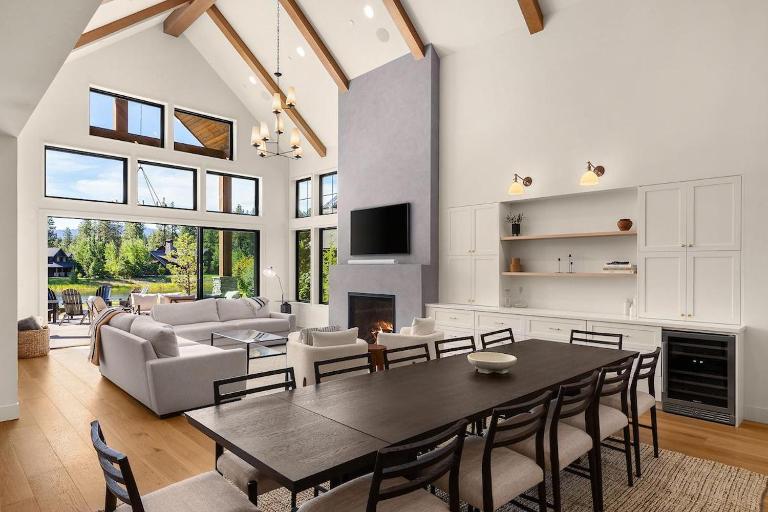 Views, Game Room & Suncadia Pool Access - B&B Cle Elum