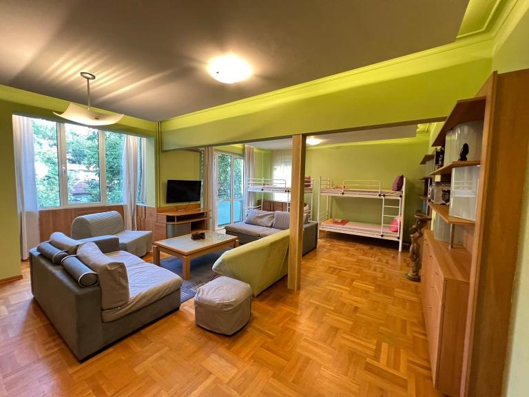 Mumbai Spacious 150 Sq M 2BDR near Vitosha BLVD and NDK - B&B Sofia