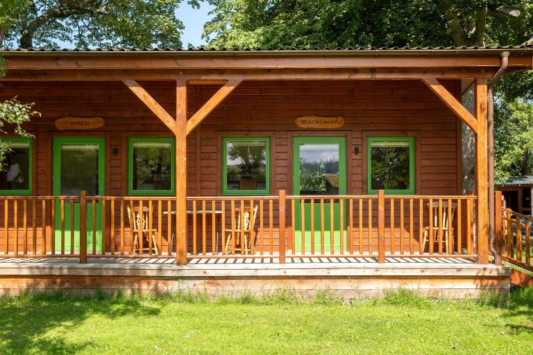 Marcassie Farm Lodges - Birch Studio - Bed and Breakfast Forres