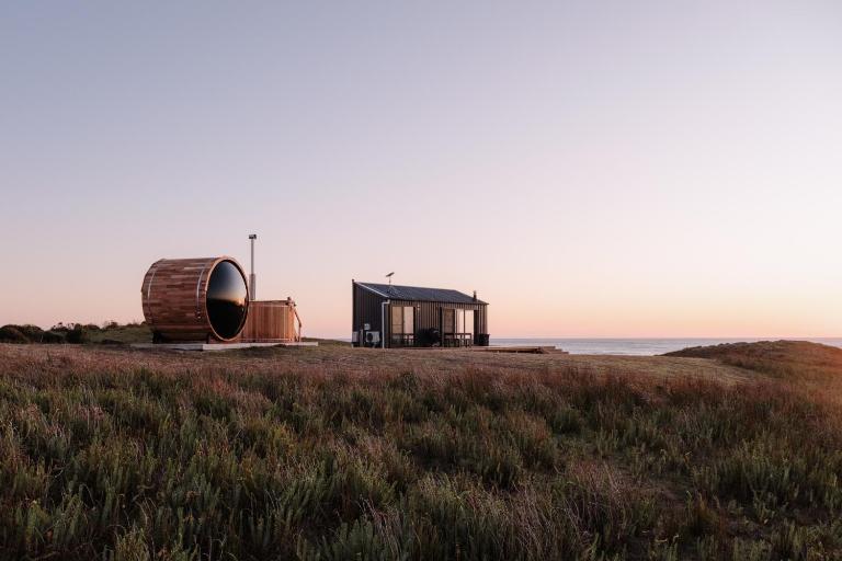 Red Rock Hut, King Island - B&B Yambacoona