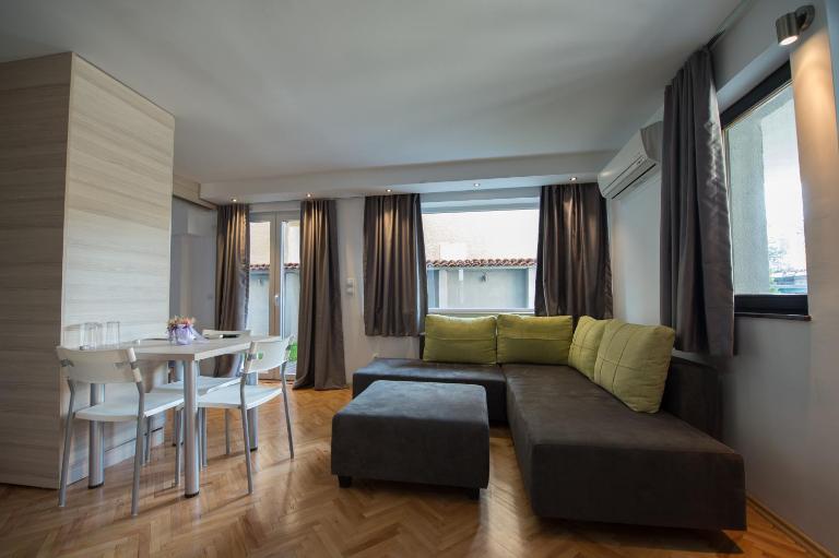 Theatre Apartments - Chambres d'hôtes Bitola