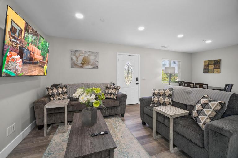 Modern Oasis New 2BR in La Mesa - B&B La Mesa