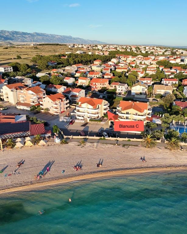 Apartment Blanusa C - B&B Povljana