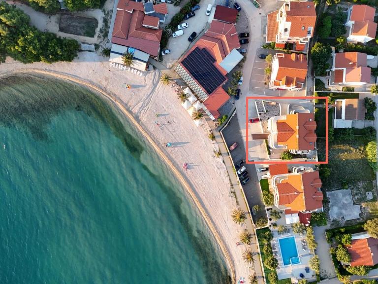 Apartment Blanusa C - B&B Povljana