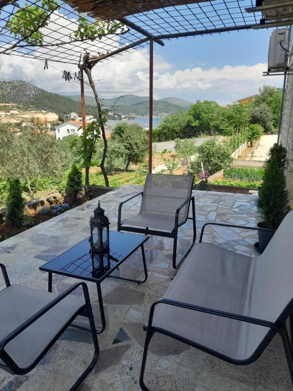 Apartmani Matuka 2 - Ferienwohnung Marina