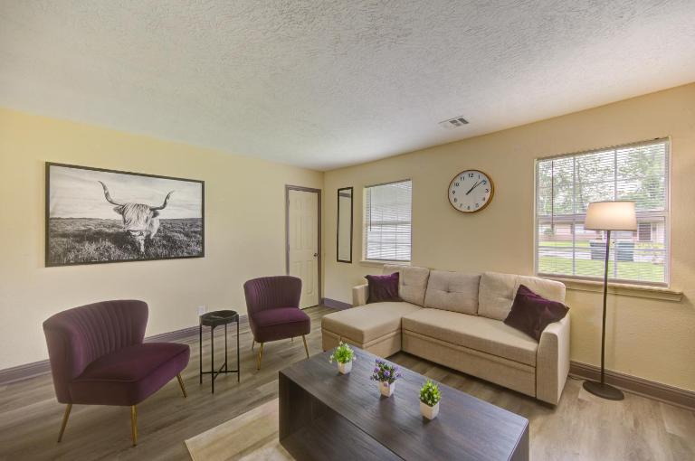 Indoor fireplace with patio and Pool Table - B&B Beaumont