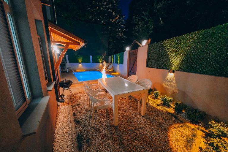 Alphan House - B&B Sapanca