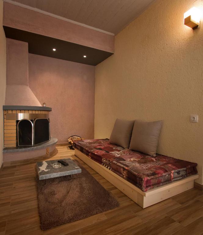Livadi Suites - B&B Arachova