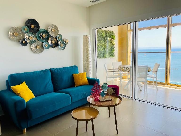 Intempo Sky: Surcando el cielo - Ferienwohnung Benidorm