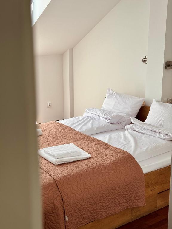 CHAUKA aprtamenty w centum z widokiem - B&B Sanok