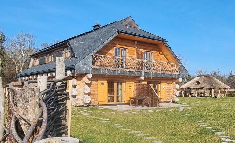 Bodychówka - B&B Ustronie Morskie