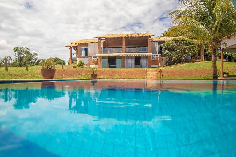 Chácara c/ Piscina Aquecida, Jacuzzi e Sinuca - Bed and Breakfast Caldas Novas