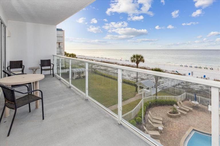 Sterling Sands 306- by Holiday Isle Properties - B&B Destin