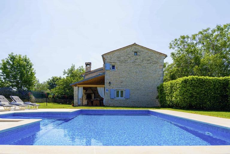 Agricola in Sveti Kirin (Haus für 8 Personen) - B&B Svetvinčenat