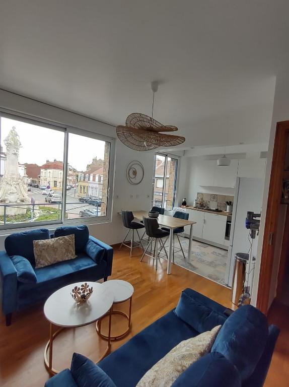 Duplex Le Voltaire à 900m de la plage de Malo Les Bains - Bed and Breakfast Duinkerke