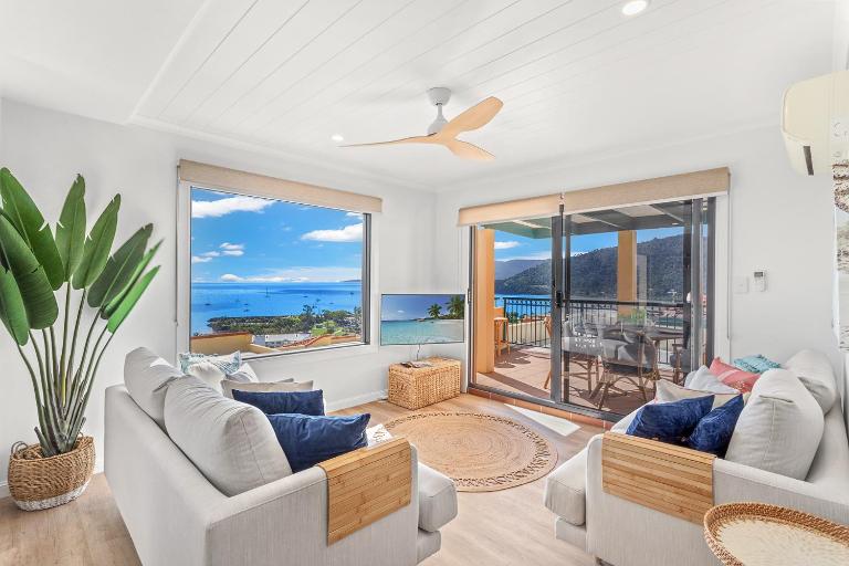 Aquarelle - B&B Airlie Beach