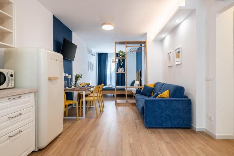 Taros Blue Sea Apartment by Pleiades Home - Chambres d'hôtes Marina di Pisa