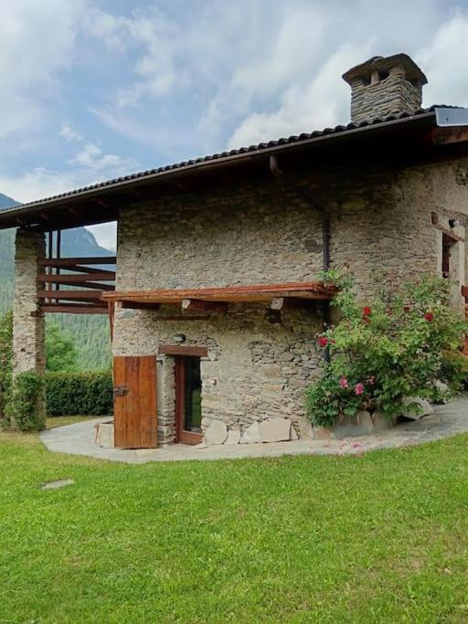 Casa delle Rose - Marmora - Chambres d'hôtes Marmora
