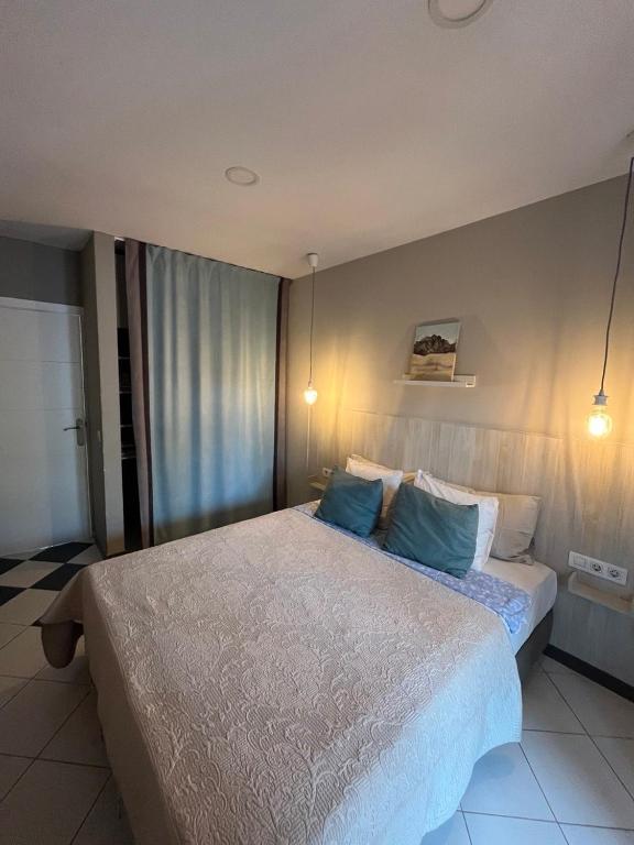 Orlando Las Americas - B&B Adeje