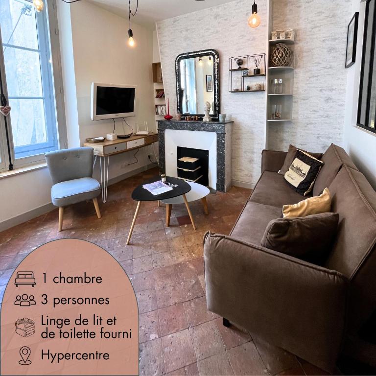 Côté Escaliers - Cosy appartement au cœur de Blois - B&B Blois