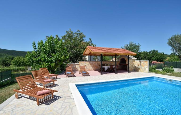 Villa Kamena with private pool - Ferienwohnung Hrvace
