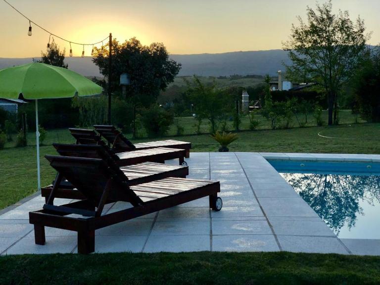 Cabaña Snowflakes - Ferienwohnung Villa Yacanto