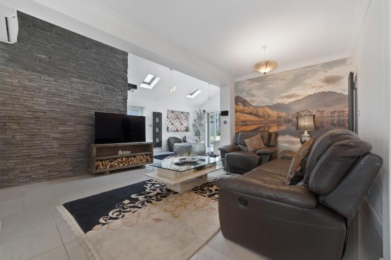 3 Bedroom Bungalow Sunningdale Lodge Ascot Races - B&B Sunningdale