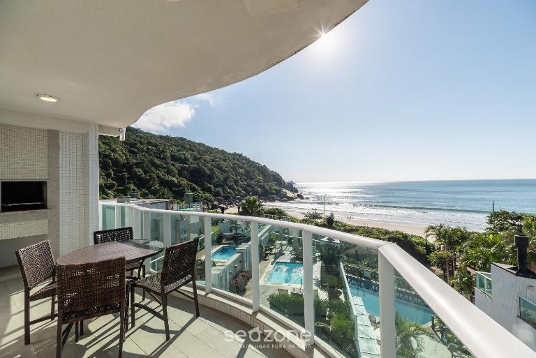 VDT - Apartamentos a 180m da Praia de Bombas - Chambres d'hôtes Pombas