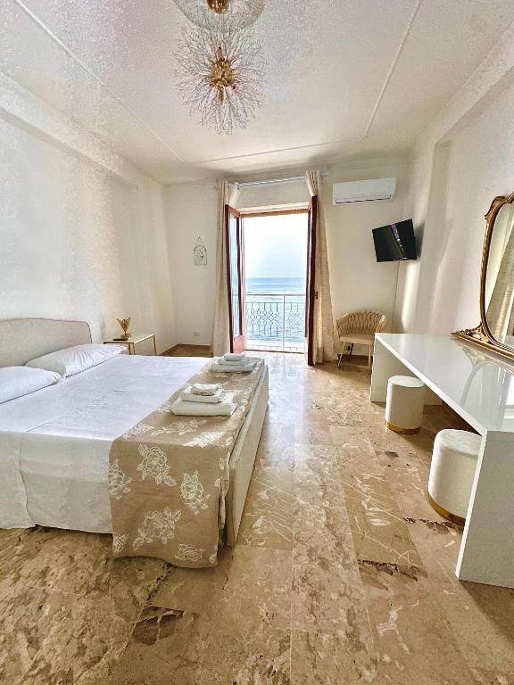 The View apartment - B&B Scilla
