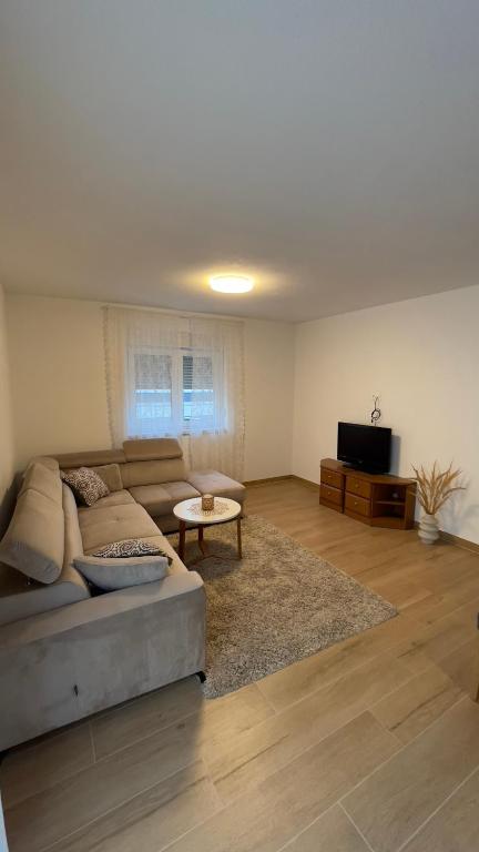 Apartman Luka - Ferienwohnung Livno