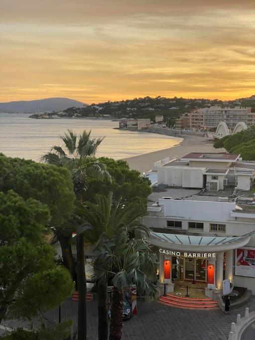 Appartement plein centre - Ferienwohnung Sainte-Maxime