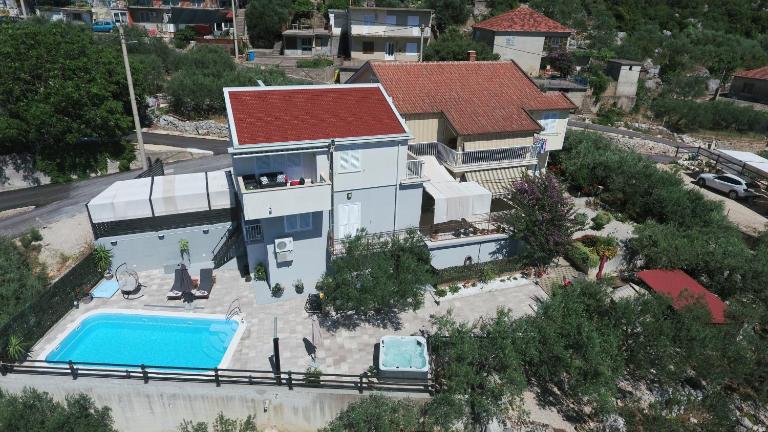 Apartment Seven lakes - Chambres d'hôtes Peračko Blato
