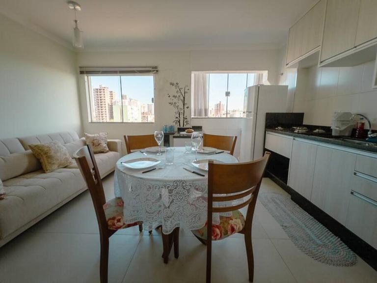 Apartamento perto UEM Wi-Fi MN701 - Chambres d'hôtes Maringá