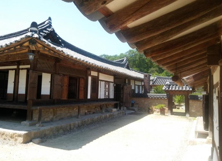 Bonghwa Hanok Old House Pension - Bed and Breakfast Ponghwa