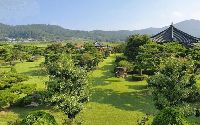 Boseong Carmel Royal Pension - B&B Boseong