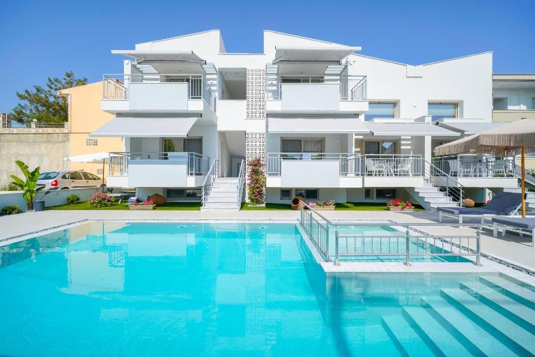 Sourinis Luxury Suites - Ferienwohnung Limenária