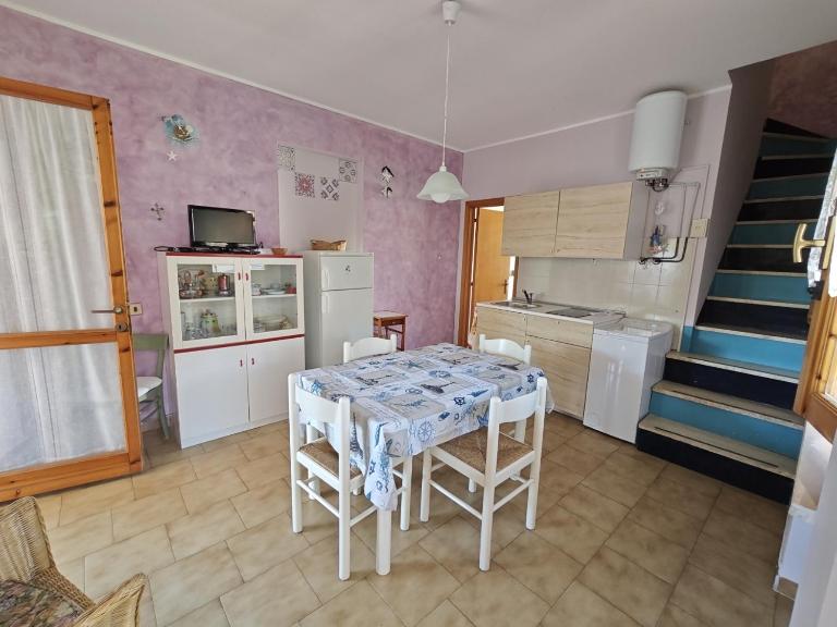 L06 - Trilocale a 300 mt dal mare - B&B Ancona