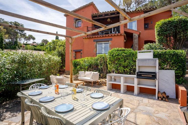 Picasso Mountain View Begur - Bed and Breakfast Begur