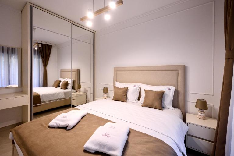 Rosa Apartments - B&B Dobra Voda