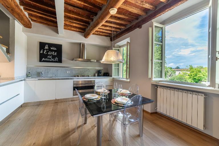 Charming Apartment in Lucca's Historic Center - Ferienwohnung Lucca