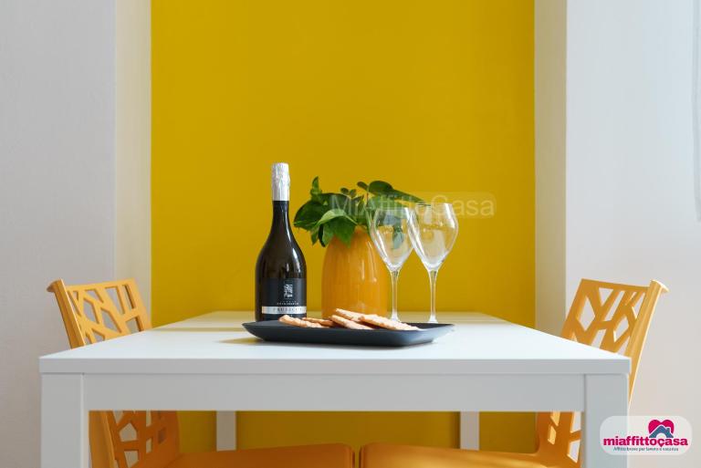 Looking 4 Central Station Milano City Center - B&B Milan