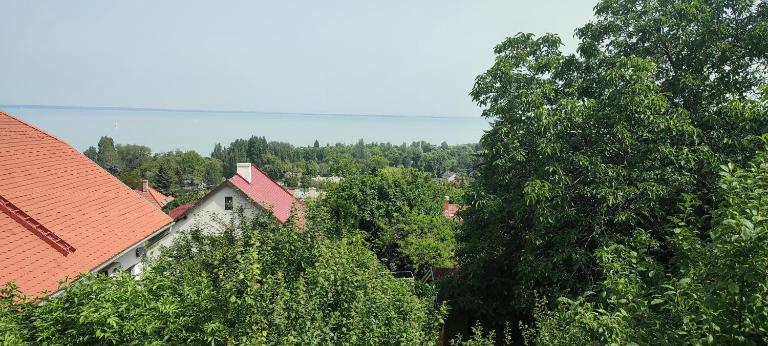 Panoráma Apartman - B&B Balatonalmádi