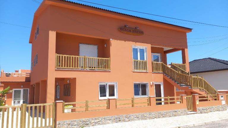 Guesthouse Beach Break - B&B Peniche