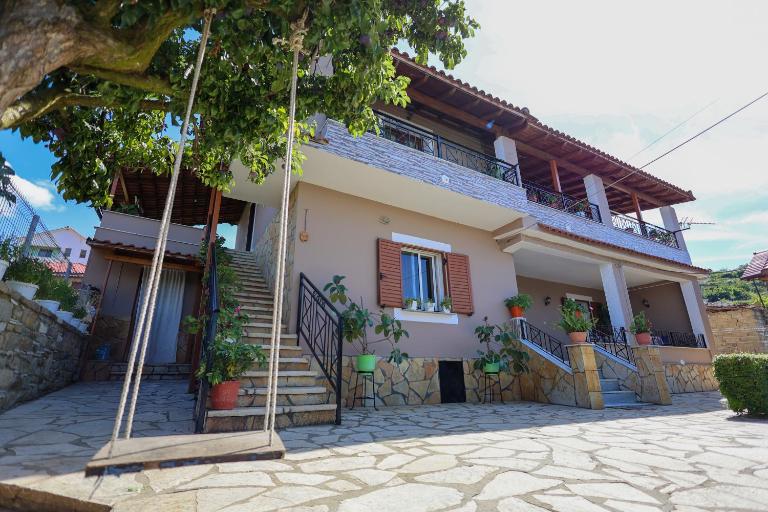 Villa Kevin - B&B Berat